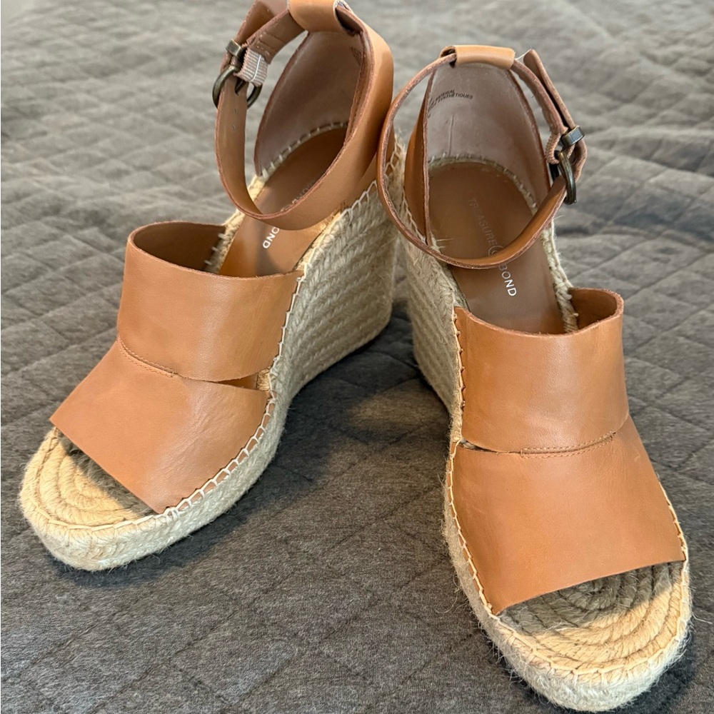 Treasure & Bond Tan Espadrille Wedge Size 8